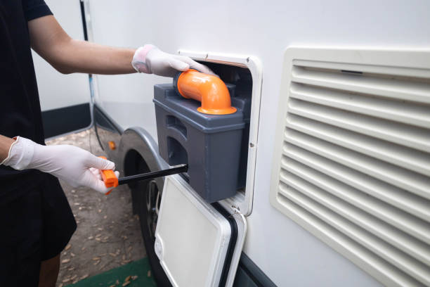 Best Portable restroom trailer rental  in Thermopolis, WY